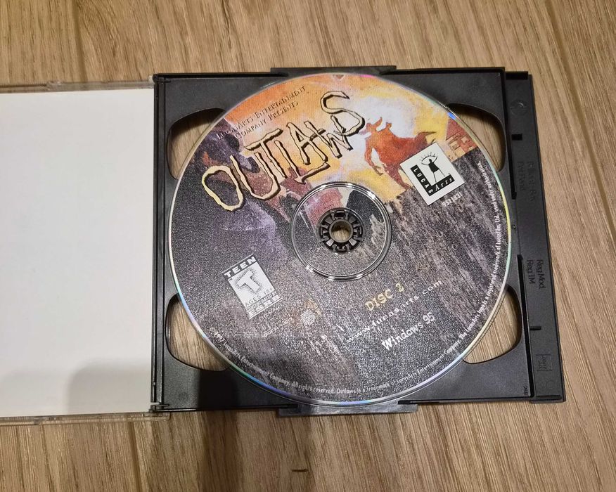 Outlaws PC Big Box