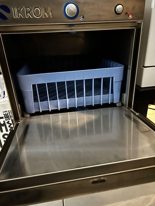 Máquina de lavar loiça  industrial para restaurante