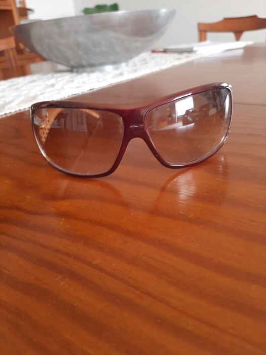 Oculos vogue como novos