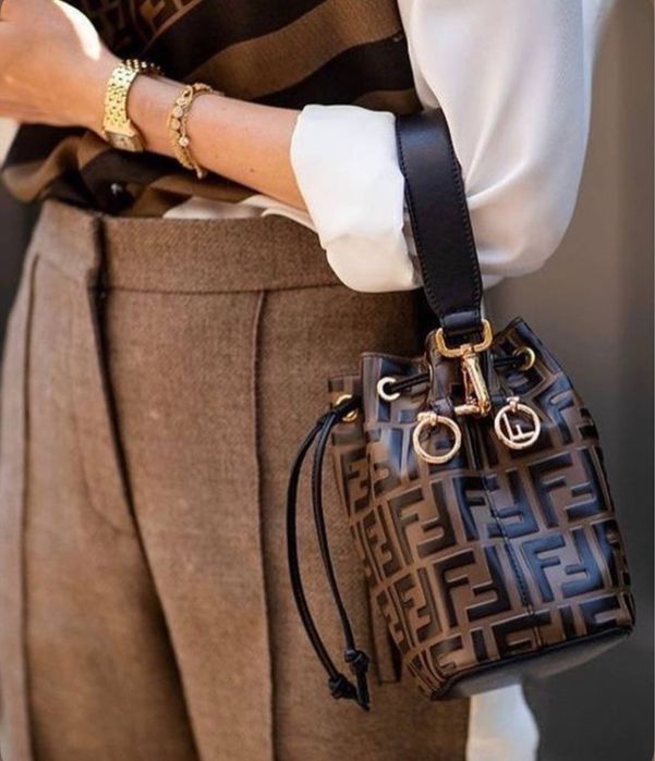 Сумка Fendi Mon Tresor brown leather mini-bag оригинал