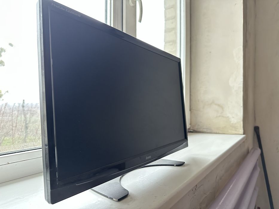 Монитор Iiyama ProLite E2282HS