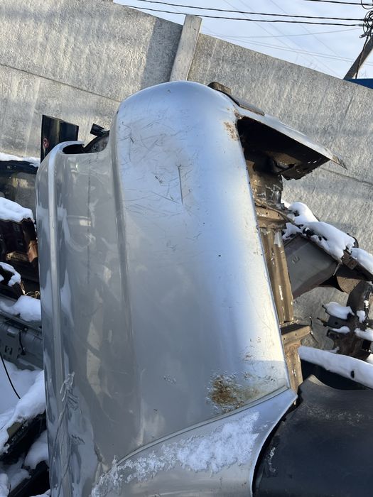 Заднее левое крыло задний кузов бочина Mitsubishi L200 98-06г