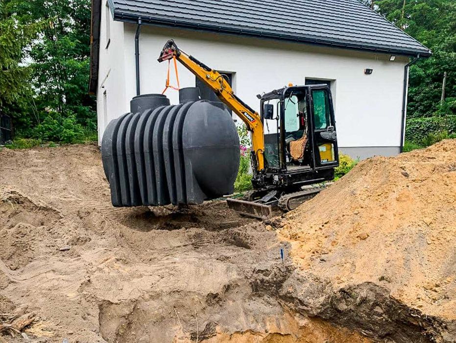 Minikoparka Nowy Dwór Mazowiecki wypożyczalnia i usługi minikoparka operator wykopy przyłącza czyszczenie działek