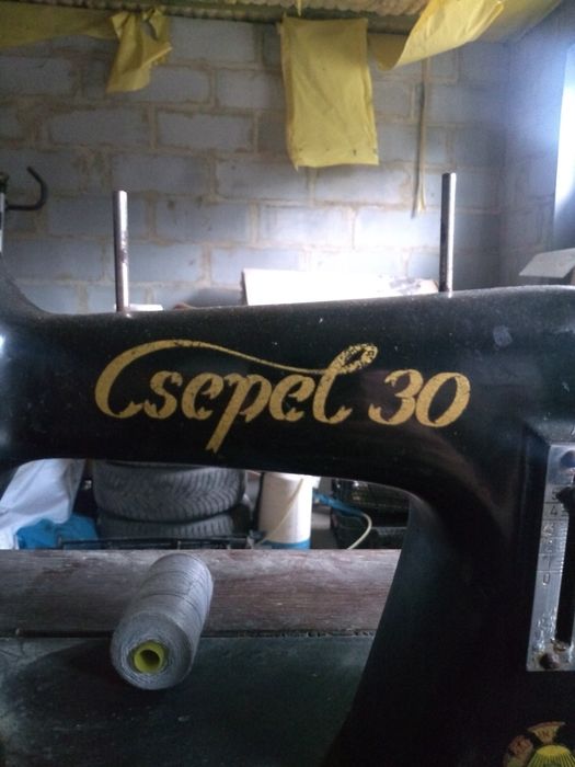 Maszyna do szycia Csepel30