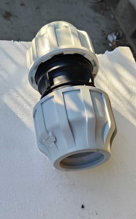 Złączka do rur osłonowych HDPE Fi 40 mm ; cena 10,00 PLN
