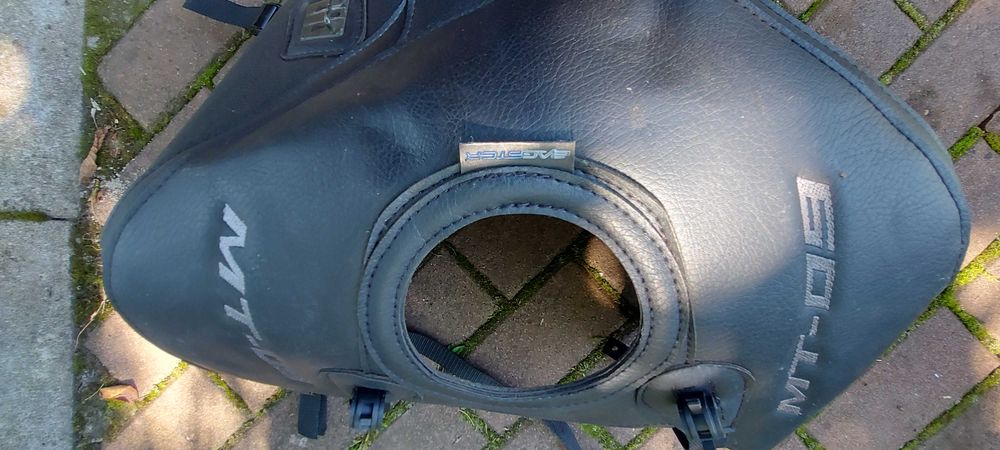 Yamaha MT09 MT-09 Bagster osłona zbiornika paliwa mocowanie torby