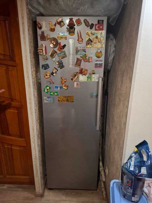 Морозильная камера Samsung RZ32M7110SA