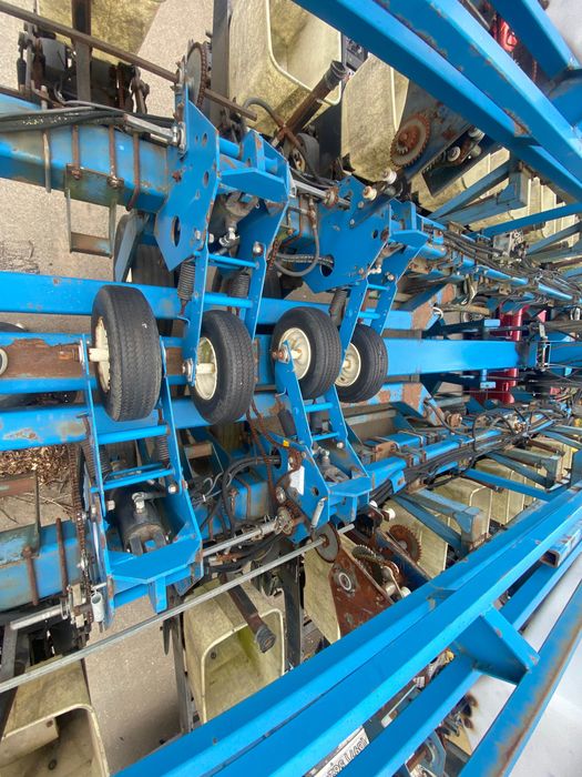 Сівалка Kinze 2700 механічна
