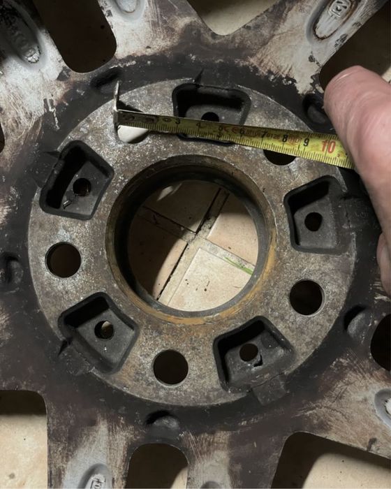 Jantes 15 com pneus 195/65/15 pra despachar