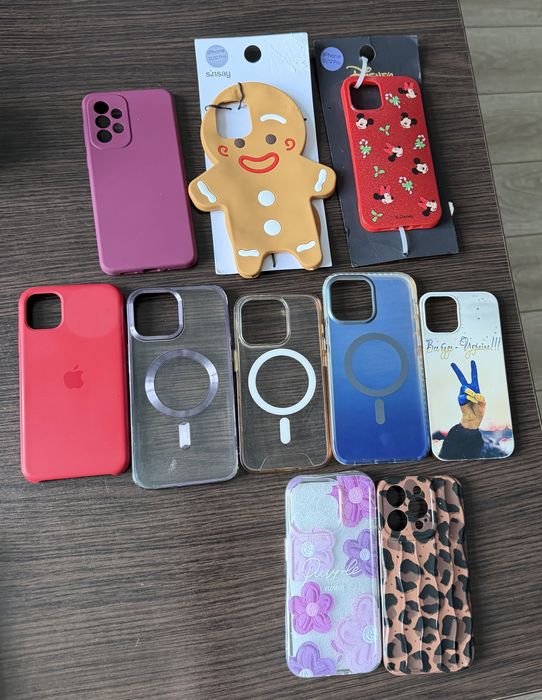 Чохли для iPhone — різні моделі