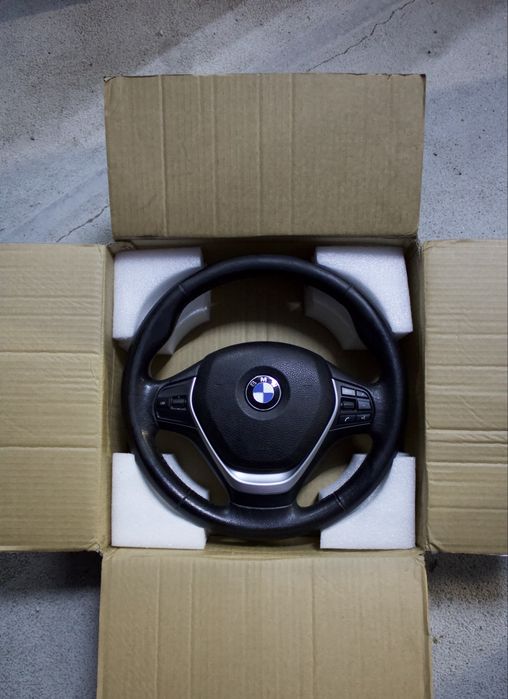 Volante original BMW usado, BMW Série 1 F20