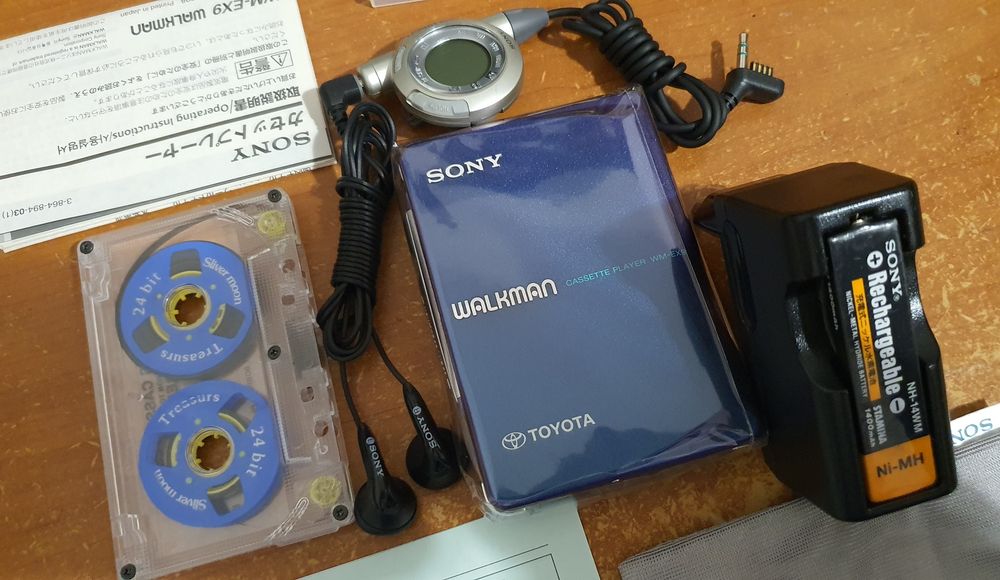 Sony Walkman WM-EX9 Toyota-Limited edition 2000  JEDEN BARDZO RZADKI MODEL