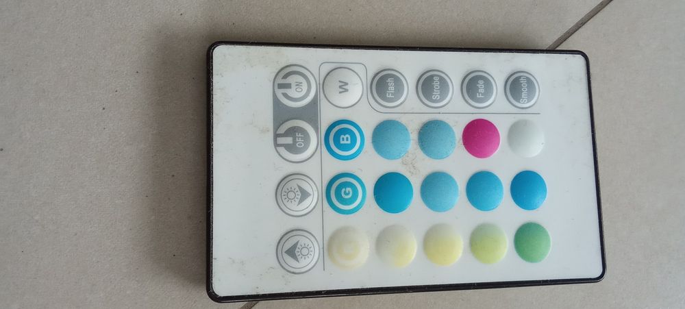 Fita de Luzes Led - diversas cores (4.5m)