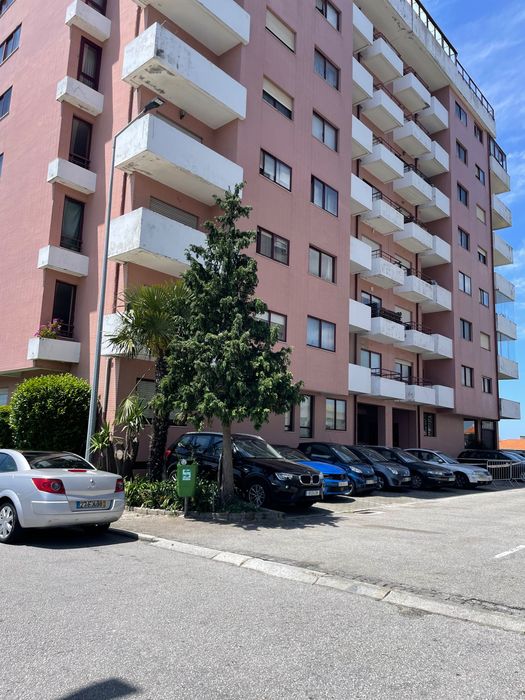 Arrendamento do apartamento T1 na Rua 4 Caminhos
