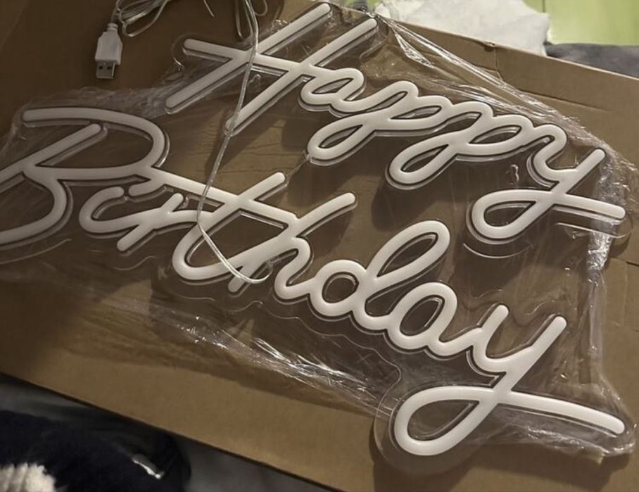 Sprzedam neon happy birthday