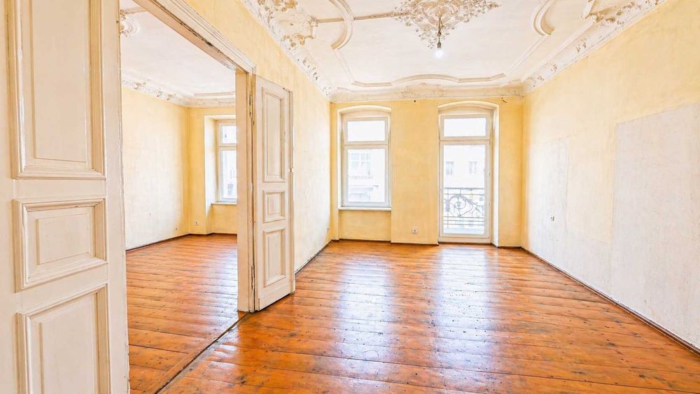 Sprzedam 2 pokojowy Apartament w kamienicy w centrum Wrocławia (do remontu) 64m2 I Wysokie I Rozkład I Piwnica