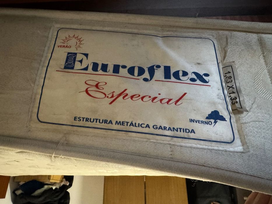 Vendo 2 colchões de casal