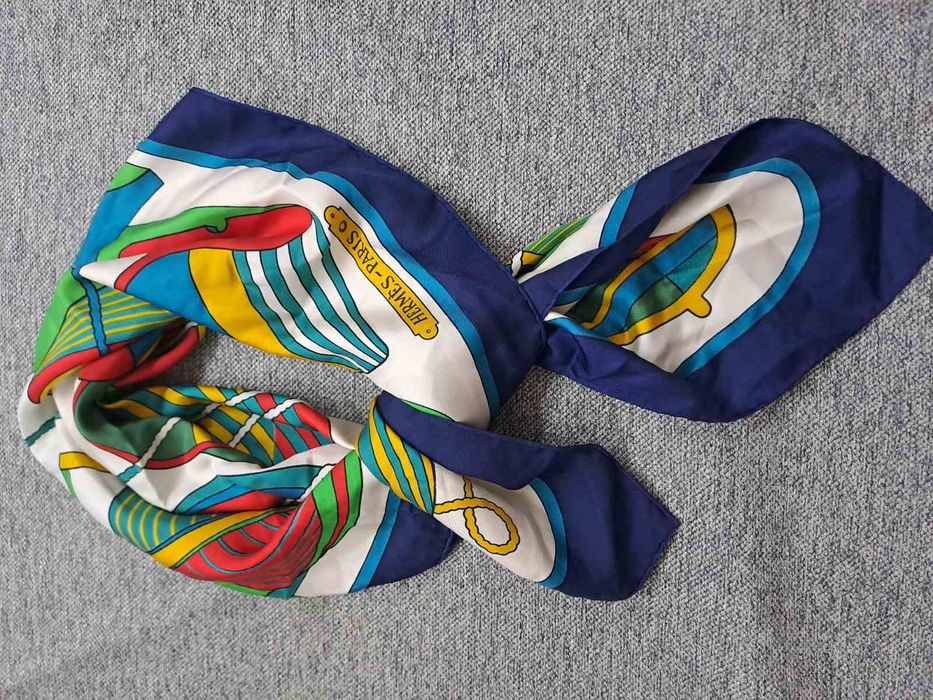 Вінтажна шовкова хустка Hermes