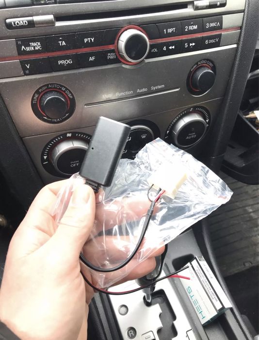 Bluetooth адаптер AUX Mazda 2 3 5 6 MX5 RX8 CX7