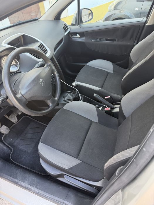 Peugeot 207 open 1.4 16v — photo 4