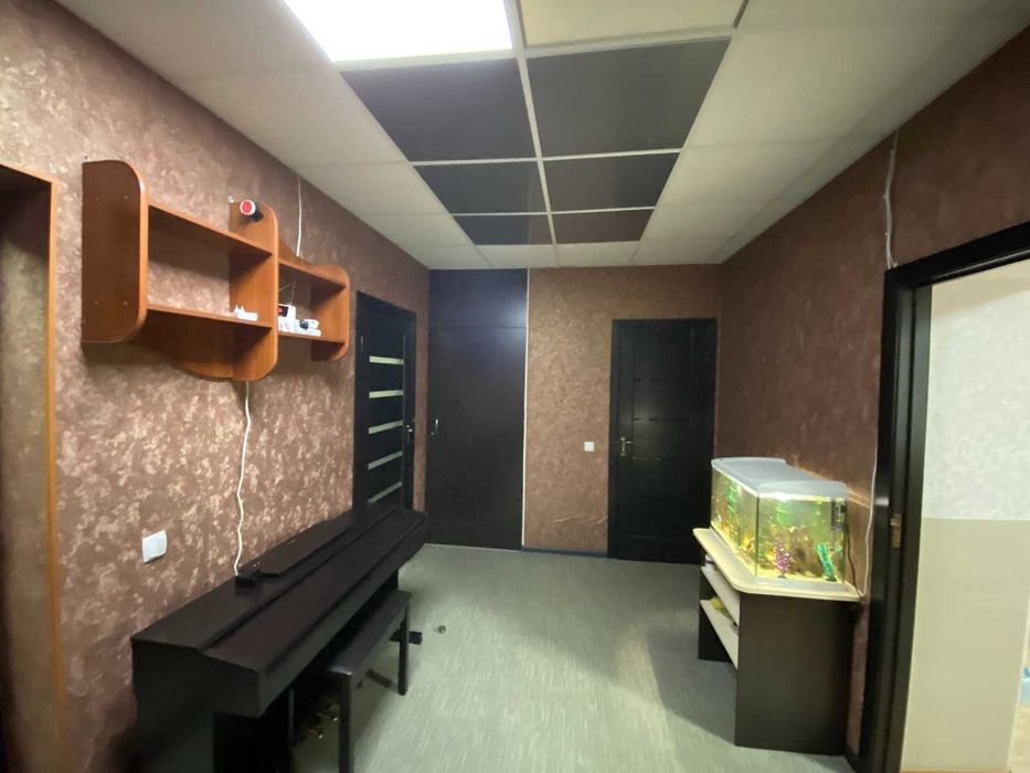 Комерційна нерухомість за адресою вул. Героїв Крут (площа 92 м²) - Atlanta.ua - фото 4