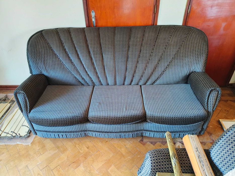Sofá Veludo + 2 Poltronas