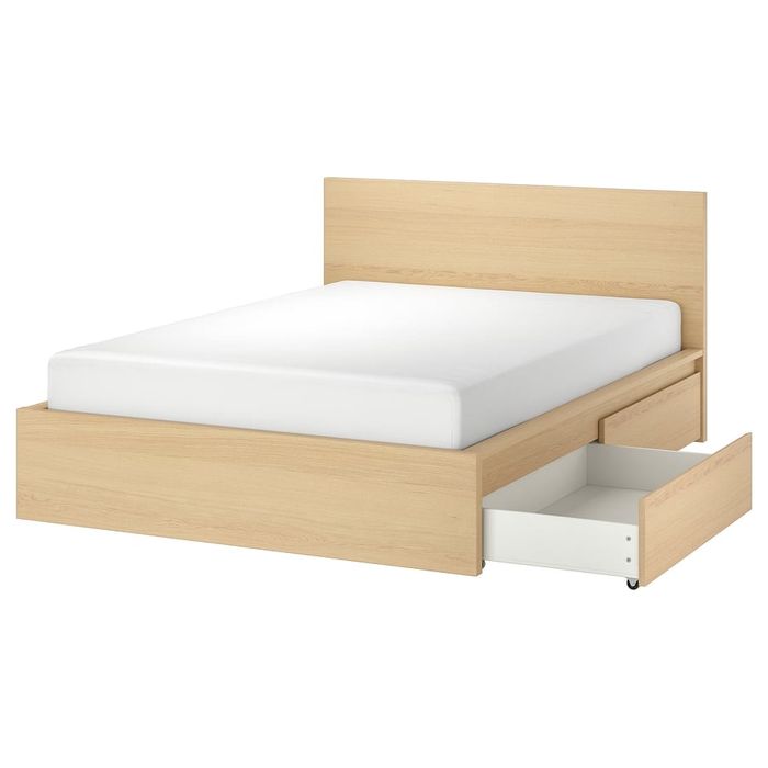 Cama casal Malm ikea com 4 gavetas em otimo estado