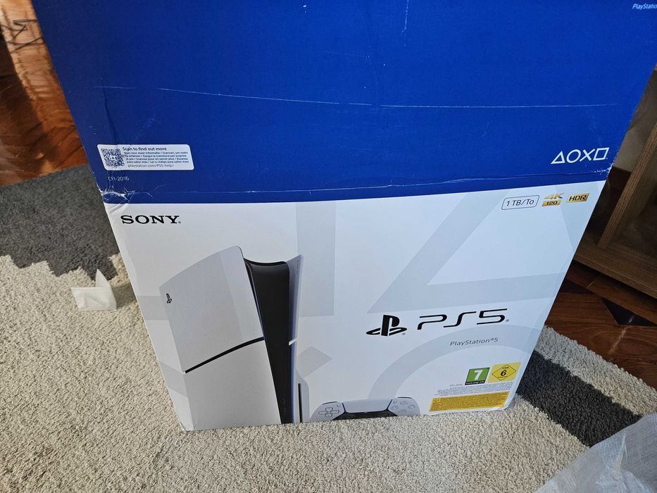 Consola Playstation 5 Slim Standard 1TB c/3 anos de garantia