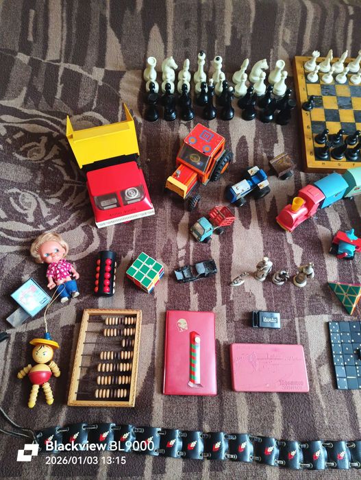 Машинки игрушки винтажные времён СССР