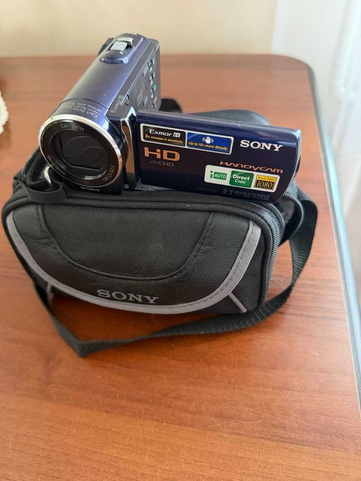 Відеокамера Sony Handycam HDR-CX110 Full HD 1080p + сумка
