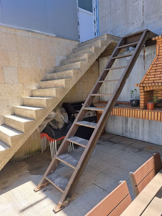 Escadas em ferro