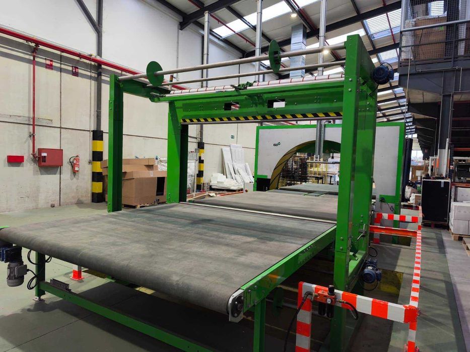Maquina de embalar Plasticband ATIS 250