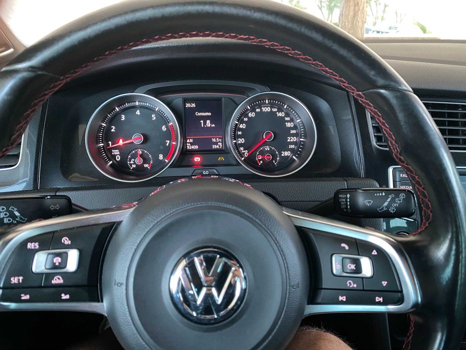 Volkswagen Golf GTI Performance