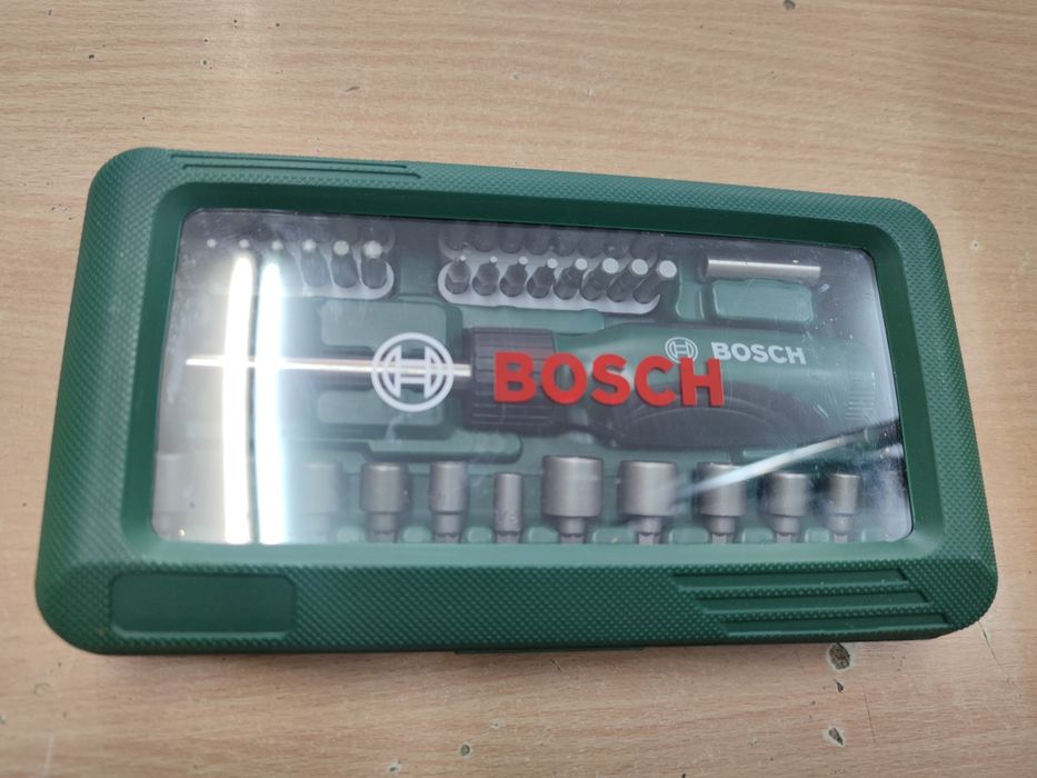Wkrętak zestaw bitów BOSCH 46 elementów komis Madej Tarnów