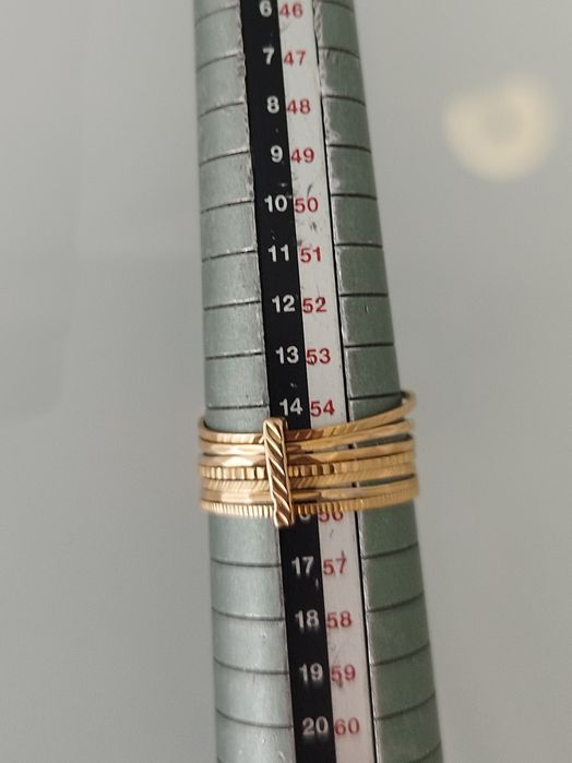 Anel em ouro de 19,2kt