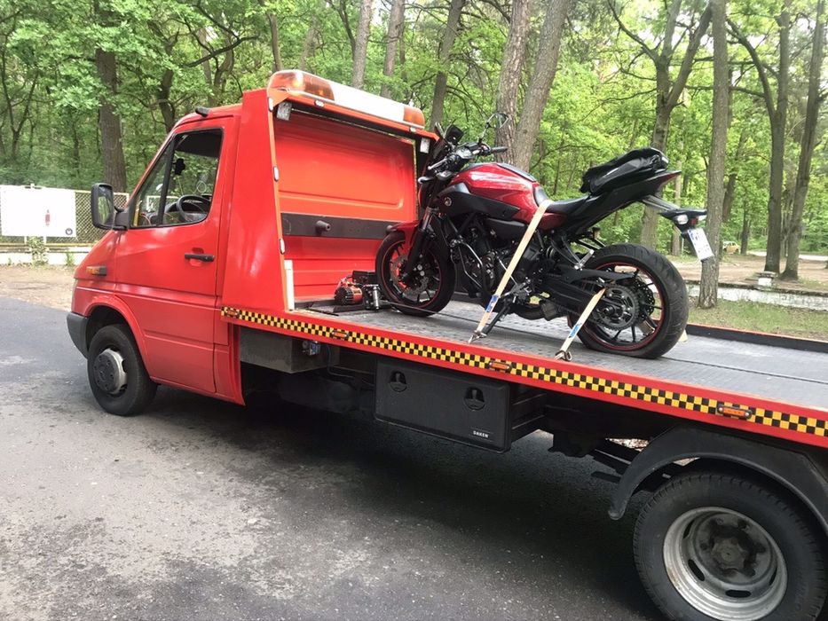 POMOC DROGOWA  laweta holownik mokotow ursynow odpalanie przewozy A2