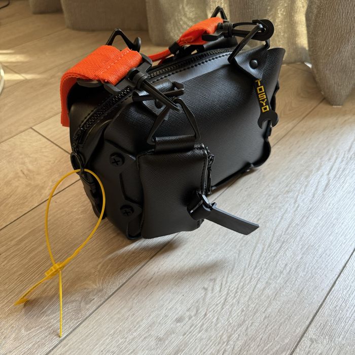 Сумка TOSYO чёрная