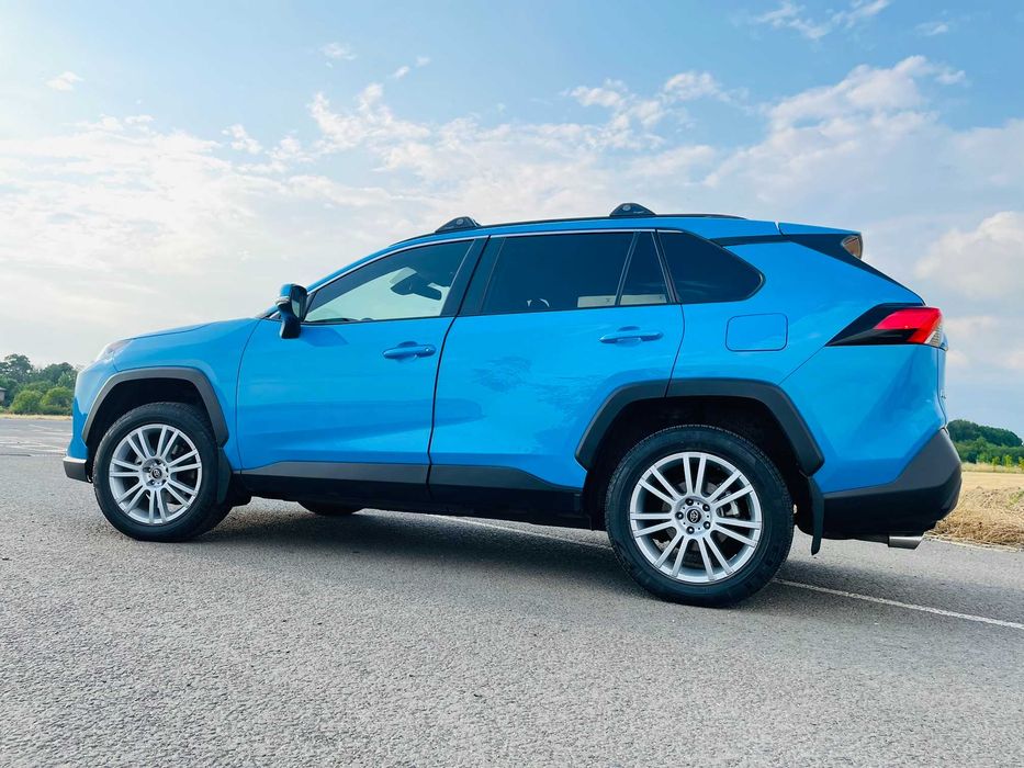 TOYOTA RAV4 2021 р.в.
