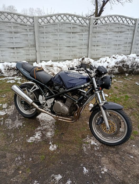 Sprzedam motocykl Suzuki Bandit 400 w całości lub części