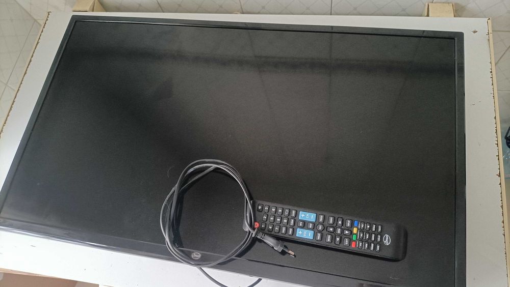 Smart TV Thomson/TCL 43¨ UltraHD 4K