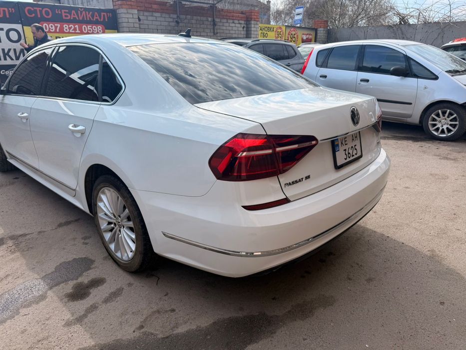 Volkswagen Passat 1.8TSI 2017год