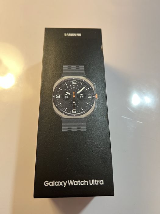 Samsung Galaxy Watch Ultra (Novo/Nunca Usado)