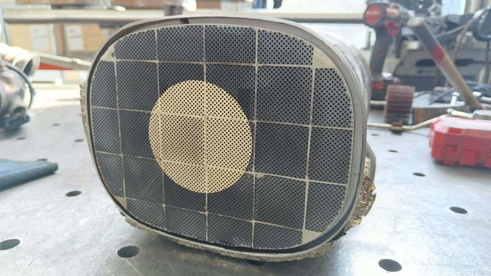 Wymiana wkładu filtra DPF BMW  X3,X5 ,7  ,  8581854  SILNIK 3,0 B57