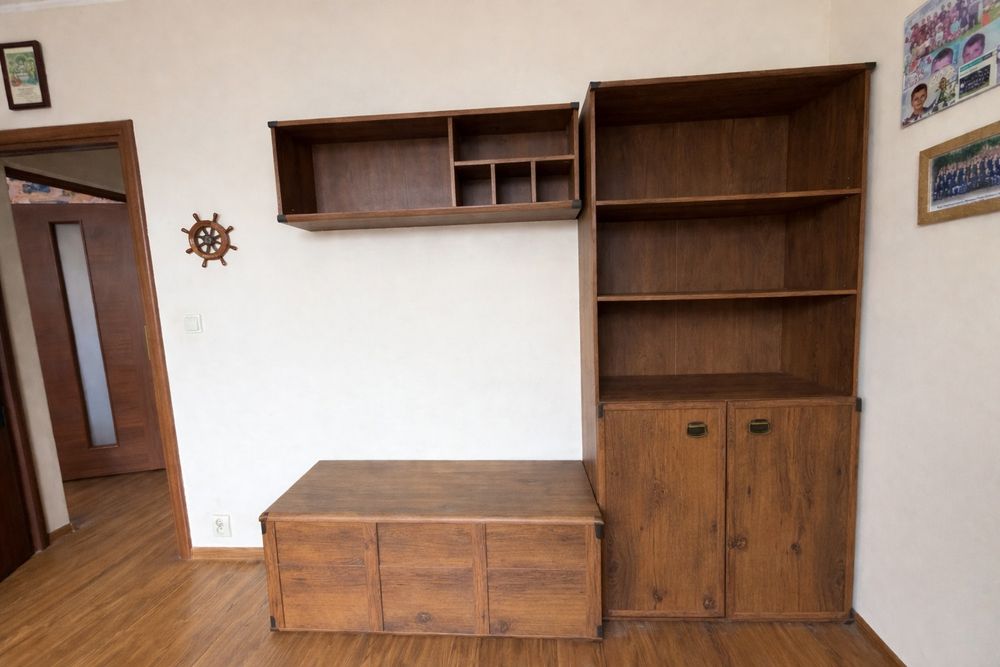 Meble black red white Indiana