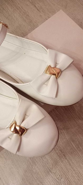 Buty komunijne dziewczęce r. 34