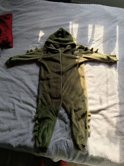 Kombinezon polarowy Krokodyl rozm 122/128