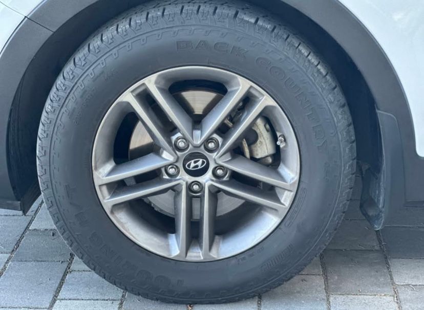 Hyundai Santa Fe 2017