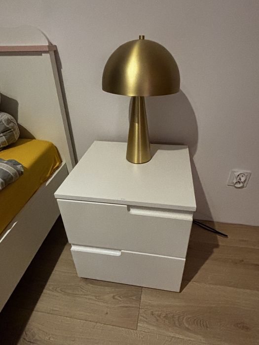 Komplet łózko, szafa, stolik nocny