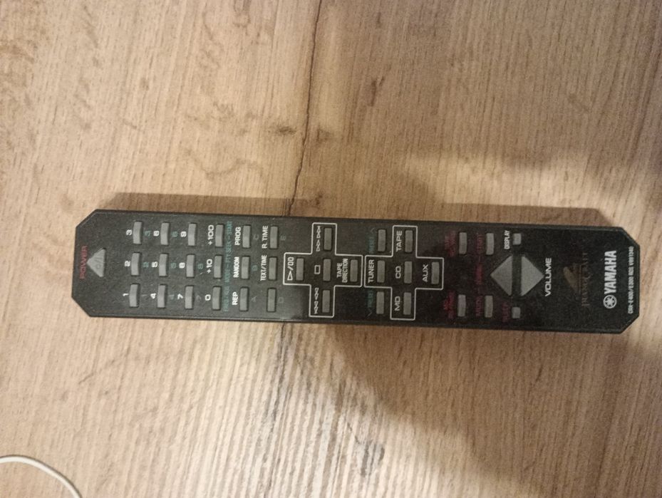 Sprzedam Micro wieża Yamaha pianocraft RX-E400. Zamienię na kolumny