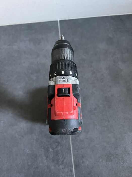 Безщітковий Акум. Шуруповерт Milwaukee M18 CBLDD